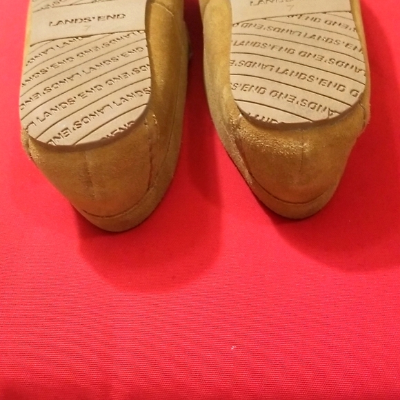 LANDS END SLIPPERS - Picture 9 of 10